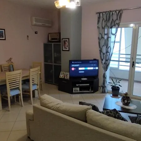 J&a Apartment