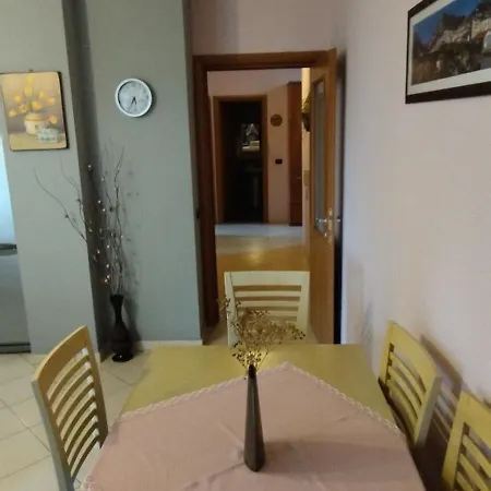 J&a Apartment