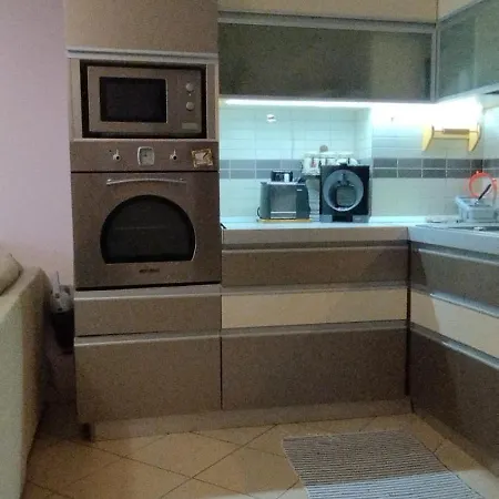 Apartment J&a *